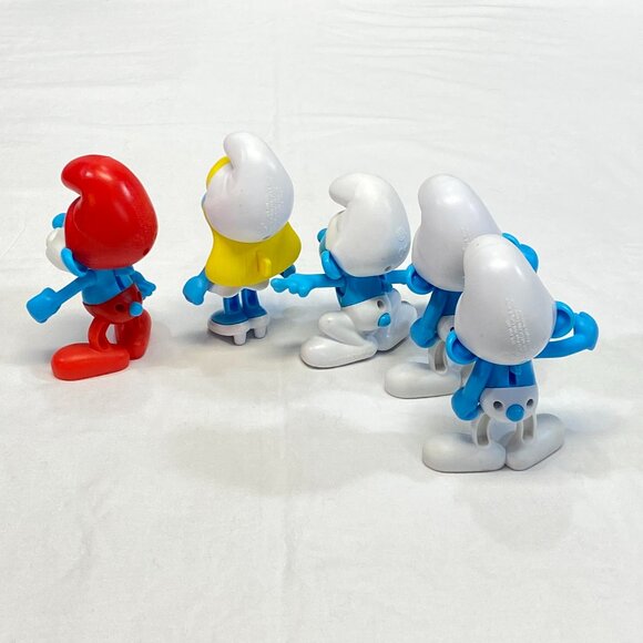 Set Burger King 2016 Lost Village Smurf 5" Plastic Action Figures Moving Arms - Picture 6 of 11